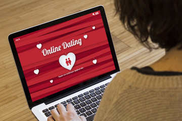 woman computer online dating - obrazy, fototapety, plakaty