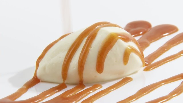 White chocolate mousse with caramel sauce