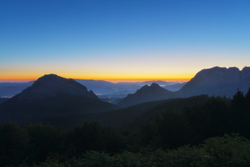 Fototapeta na wymiar twilight on Urkiola mountains