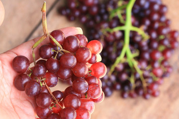 fruit fresh grapes