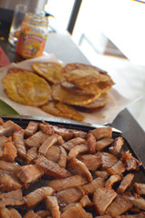 Carne asada y patacon