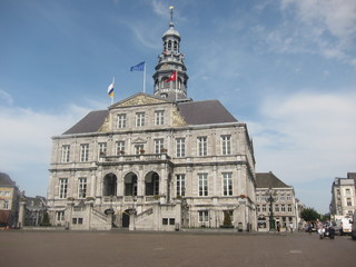 Fototapeta na wymiar Stadhuis Maastricht