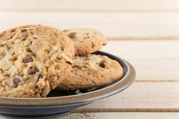milk chocolate toffee almond cookies