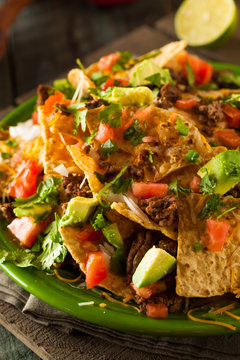 Loaded Beef and Cheese Nachos