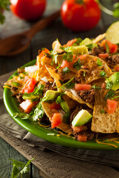 Loaded Beef and Cheese Nachos