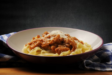 Tagliatelle con ragù di trippe Cucina italiana イタリア料理 Italienische Küche Итальянская кухня Italialainen keittiö Culinária da Itália 이탈리아 요리 مطبخ إيطالي