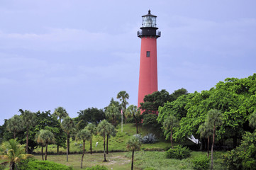 Fototapeta na wymiar Jupiter Light / Lighthouse located in Jupiter, Florida
