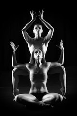 Fototapeta na wymiar Duet of flexible female dancers