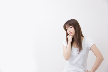 Fototapeta premium Odzież domowa z krótkim rękawem (białe tło)