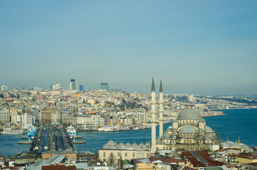 Obraz premium Eminonu district and Galata bridge