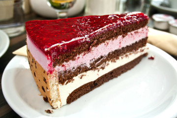 Berry jam cake desert