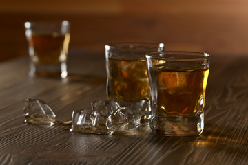  whiskey with ice