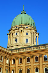 Fototapeta na wymiar Roof of Budapest Castle
