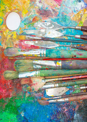 Obraz premium Palette and brushes close-up