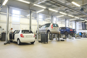 Fototapeta na wymiar Interior of a car repair station