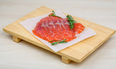Sliced salmon
