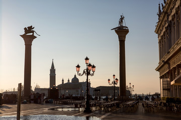 Fototapeta na wymiar Venice morning