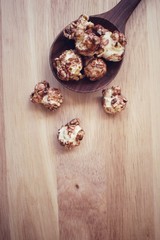 Chocolate pop corn