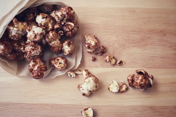 Chocolate pop corn
