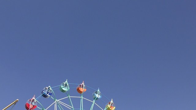 Ferris wheel fun for children and adults