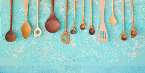 vaiouss vintage wooden spoons, free copy space