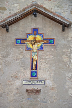 Paesi dell'Umbria( Deruta - Crocifisso dipinto a mano )