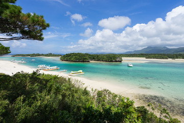 Fototapeta na wymiar Kabira Bay in Ishigaki Island (石垣島 川平湾), Okinawa Japan