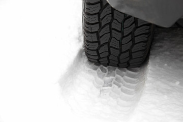 rueda de coche sobre la nieve 1831-f15