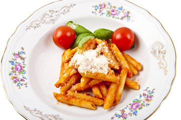 Penne pasta with basil and tomatoes