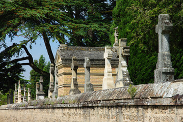 Lisle-sur-Tarn - Cimetière
