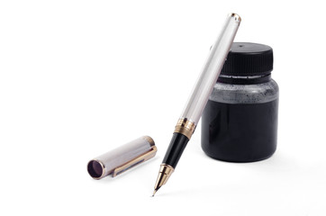 Fountain pen and ink container