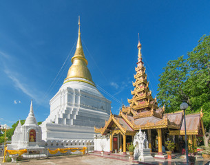 Naklejka premium Beautiful temple in Yangon, Myanmar