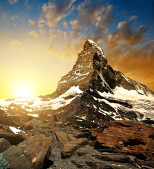 Matterhorn in de zonsondergang - Pennine Alpen, Zwitserland.