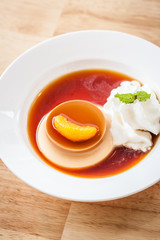 Pudding Caramel Custard