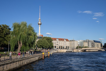 berlin spree riverside view