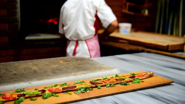 pide yapan usta