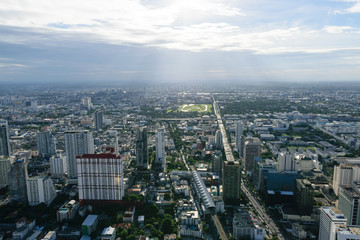 Fototapeta na wymiar Bangkok Thailand,Jun 21st,2015:View of expressway and skyline aerial view from the high hotel roof floors.