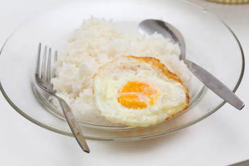 rice and fried eggs of easy breakfast cooking
