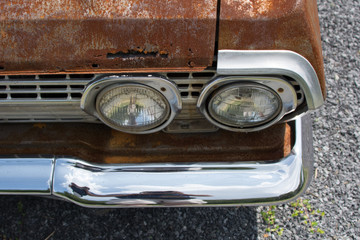 Grinning Rusty Car