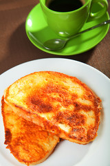 French toast with jam