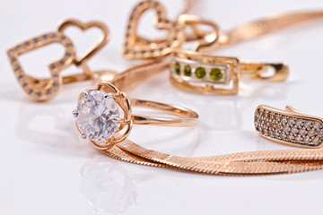 Best gift for girl - gold jewelry