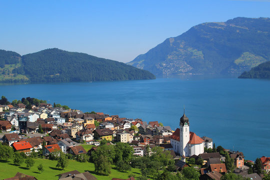 Town in Italy, Lake Como