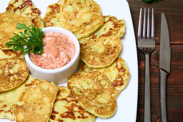 zucchini pancakes