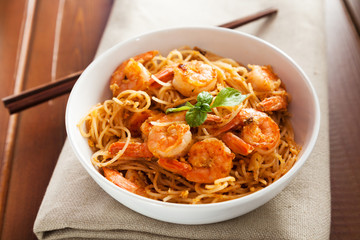 Thai rice noodles with shrimps