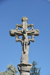 Fototapeta na wymiar cruz de piedra