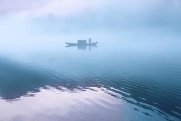 Fototapeta na wymiar Boat on the lake.