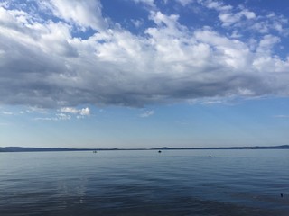mattino al lago