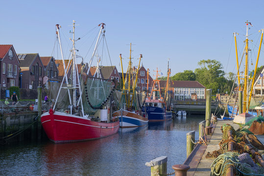 Neuharlinger Siel, die Nordseek&uuml;ste und das Wattenmeer.