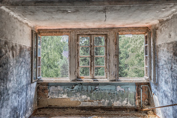 beautiful decay in lost place