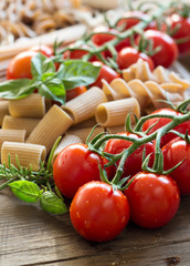 Pasta, garlic, herbs and tomatoes
